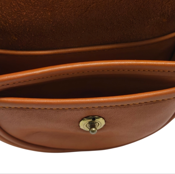 Vintage Coach Mini Belt Crossbody Bag in Brown - Picture 11 of 16